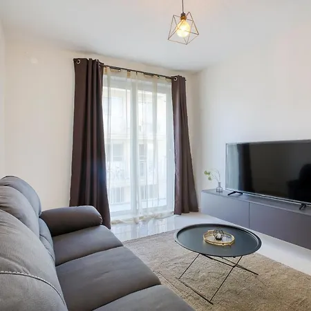 Apartment Spacious, Brand New 2br, Just Off The Promenade By 360 Estates Gzira