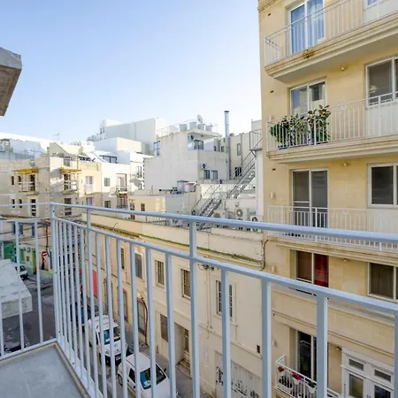 Spacious, Brand New 2br, Just Off The Promenade By 360 Estates Gzira