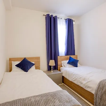 Spacious, Brand New 2br, Just Off The Promenade By 360 Estates * Gzira