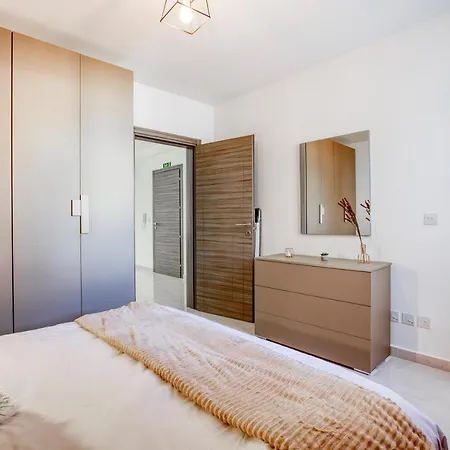 شقة Spacious, Brand New 2br, Just Off The Promenade By 360 Estates *