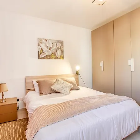 Spacious, Brand New 2br, Just Off The Promenade By 360 Estates *
